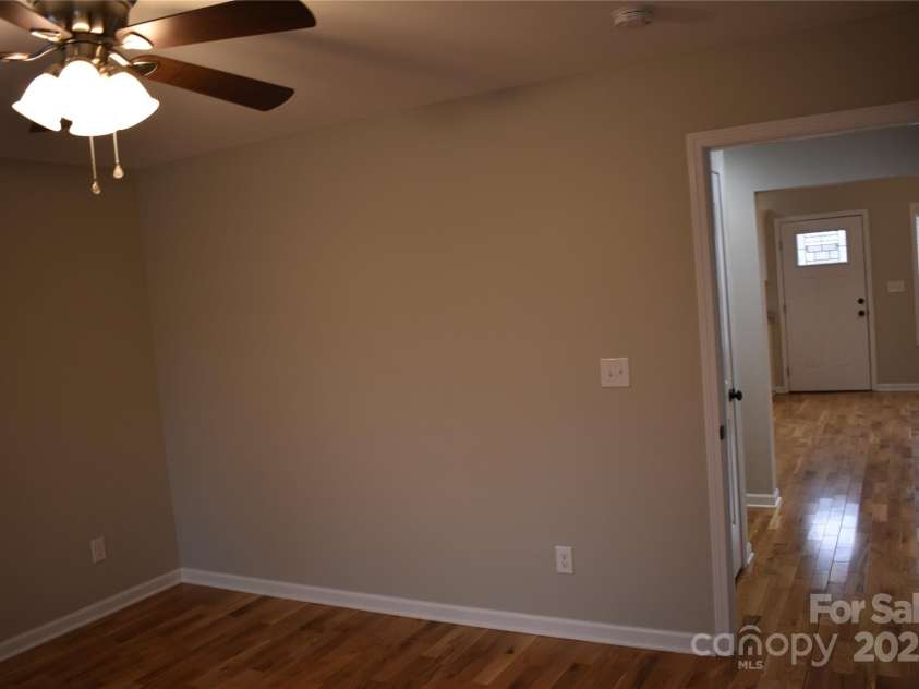 17 Meredith Lane, Marion, NC 28752.  MLS# CAR4249999, YatesRealty ID 4472. 