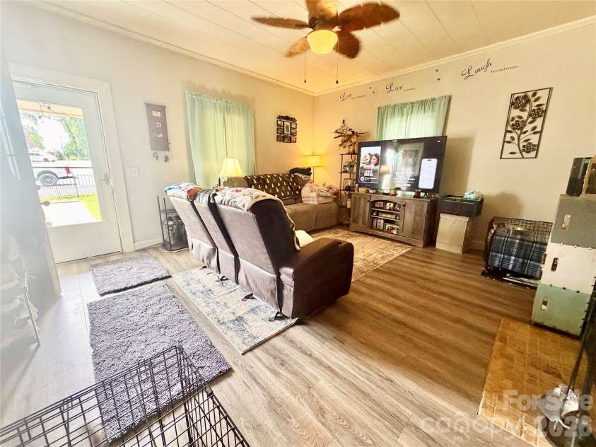 45 Alexander Road, Stony Point, NC 28678.  MLS# CAR4415031, YatesRealty ID 44724. 