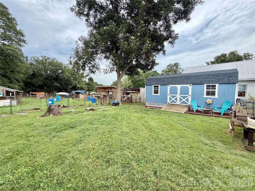 45 Alexander Road, Stony Point, NC 28678.  MLS# CAR4415031, YatesRealty ID 44724. 