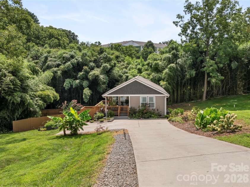 107 Forest Street, Asheville, NC 28803.  MLS# CAR4413610, YatesRealty ID 44725. 