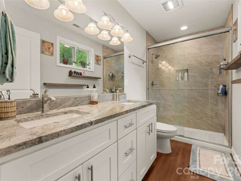 107 Forest Street, Asheville, NC 28803.  MLS# CAR4413610, YatesRealty ID 44725. 