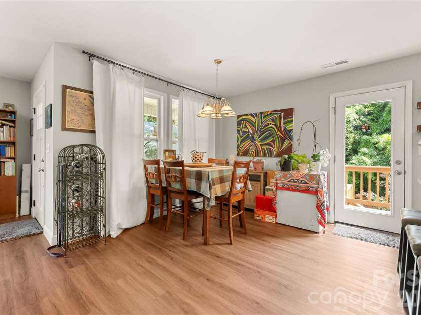 107 Forest Street, Asheville, NC 28803.  MLS# CAR4413610, YatesRealty ID 44725. 