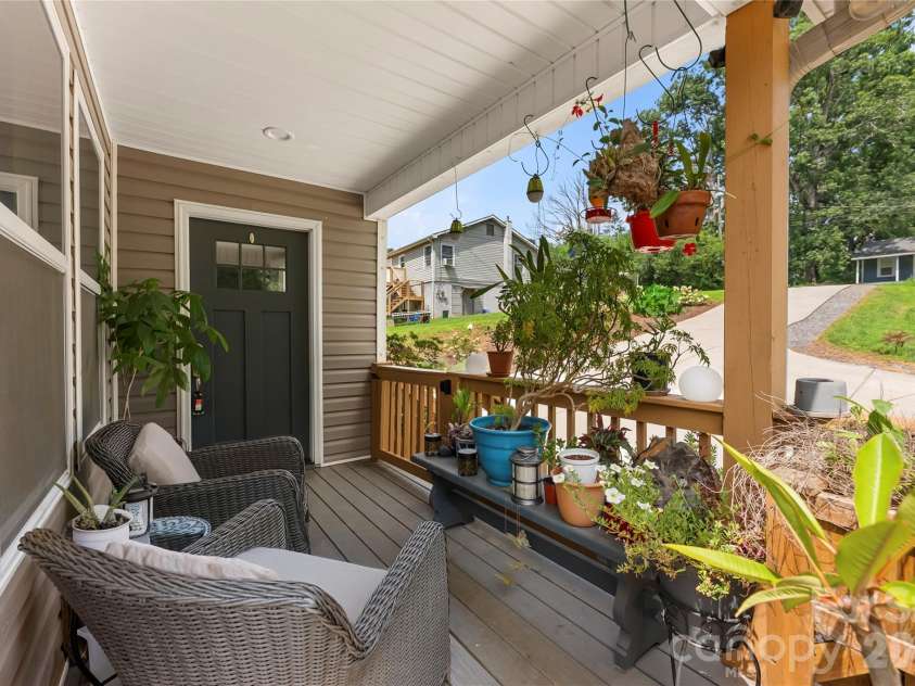 107 Forest Street, Asheville, NC 28803.  MLS# CAR4413610, YatesRealty ID 44725. 