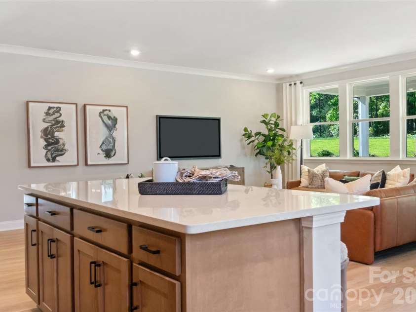 6042 Bella Vista Drive, Denver, NC 28037.  MLS# CAR4410517, YatesRealty ID 44729. 