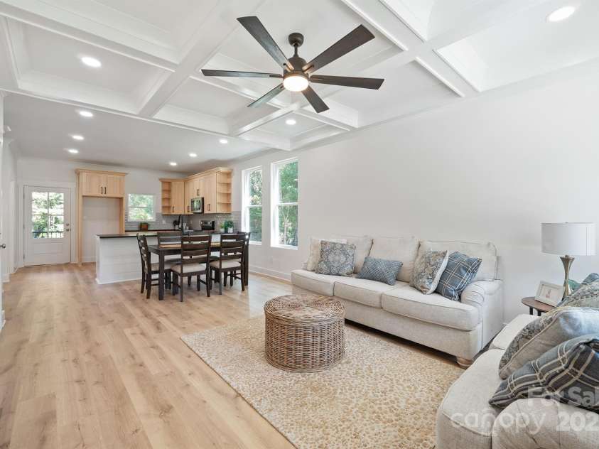 7589 Katherine Drive, Denver, NC 28037.  MLS# CAR4311633, YatesRealty ID 44729. Open floor plan