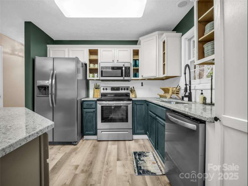 145 Quail Ridge Road, Lake Lure, NC 28746.  MLS# CAR4237652, YatesRealty ID 4473. 