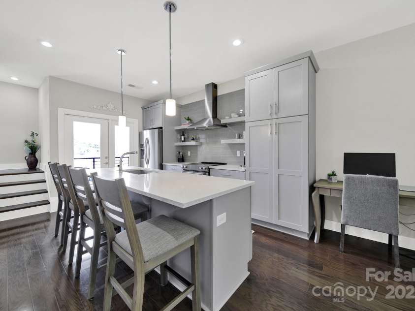 2844 Youngblood Street, Charlotte, NC 28203.  MLS# CAR4304294, YatesRealty ID 4473. 