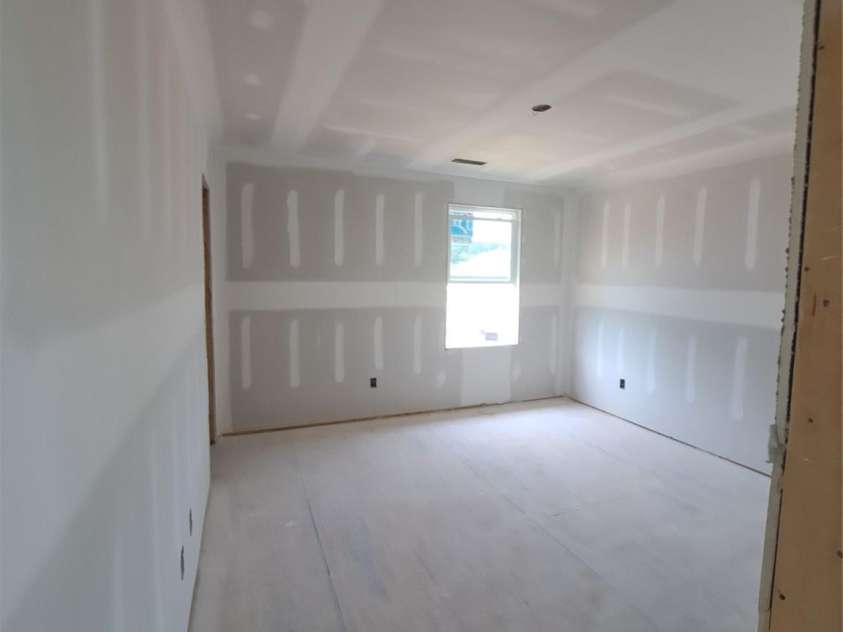 1025 Kildare Drive, Salisbury, NC 28146.  MLS# CAR4415083, YatesRealty ID 44730. 