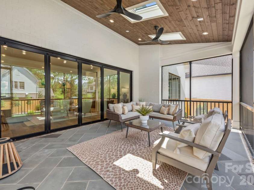237 Canterbury Road, Charlotte, NC 28211.  MLS# CAR4412714, YatesRealty ID 44731. 