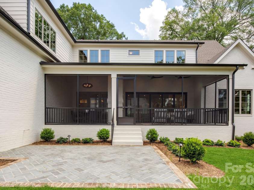237 Canterbury Road, Charlotte, NC 28211.  MLS# CAR4412714, YatesRealty ID 44731. 