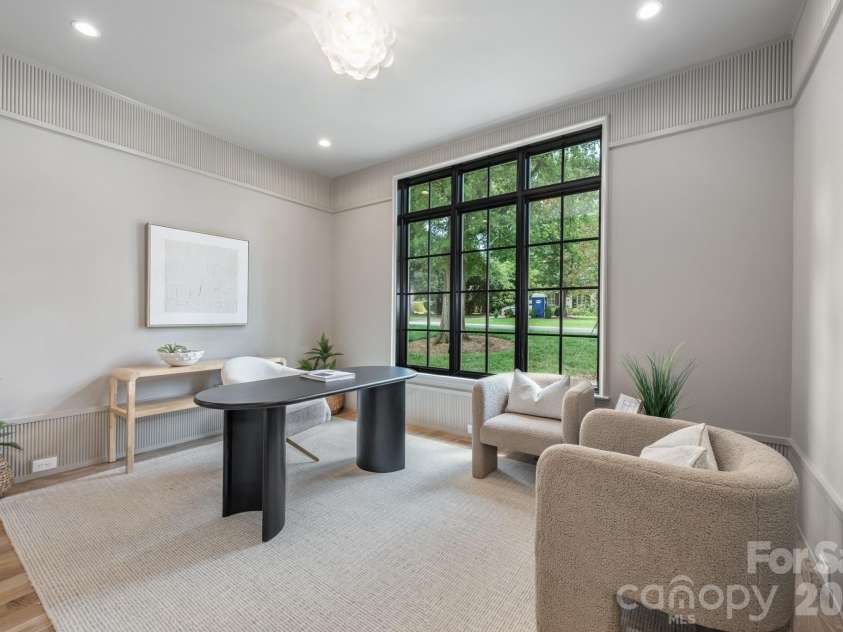 237 Canterbury Road, Charlotte, NC 28211.  MLS# CAR4412714, YatesRealty ID 44731. Main level bedroom or office