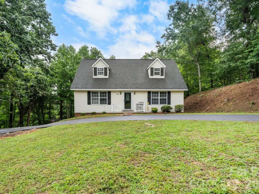 8791 Lisa Trail, Connelly Springs, NC 28612.  MLS# CAR4414597, YatesRealty ID 44733. 