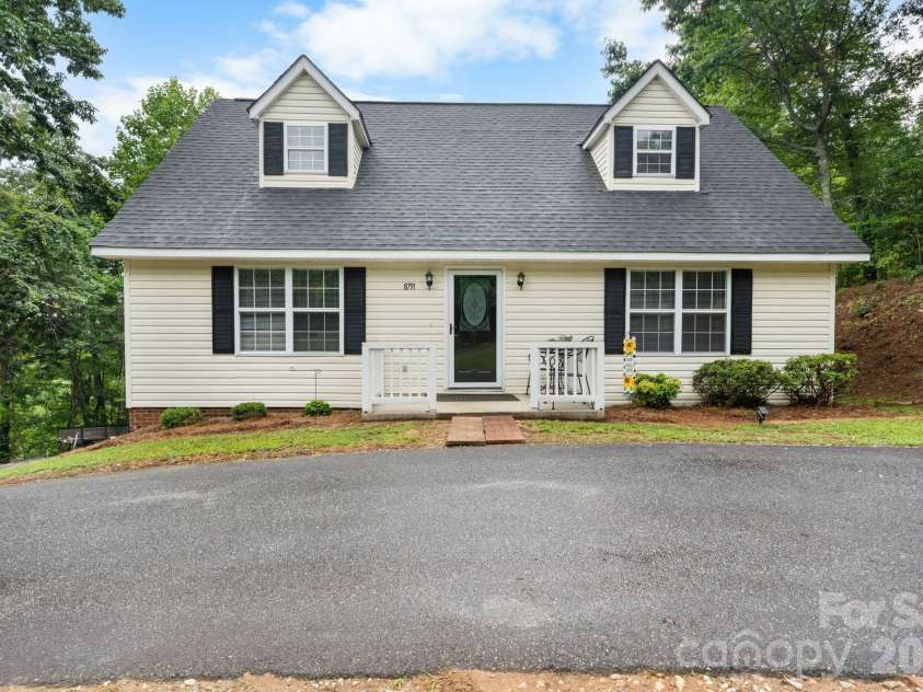 8791 Lisa Trail, Connelly Springs, NC 28612.  MLS# CAR4414597, YatesRealty ID 44733. 
