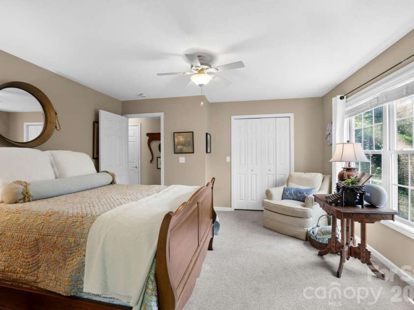 254 Kanuga Forest Drive, Hendersonville, NC 28739.  MLS# CAR4409207, YatesRealty ID 44736. 