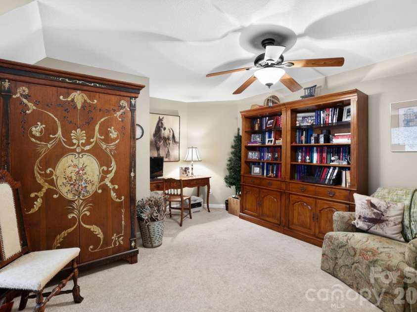 254 Kanuga Forest Drive, Hendersonville, NC 28739.  MLS# CAR4409207, YatesRealty ID 44736. 