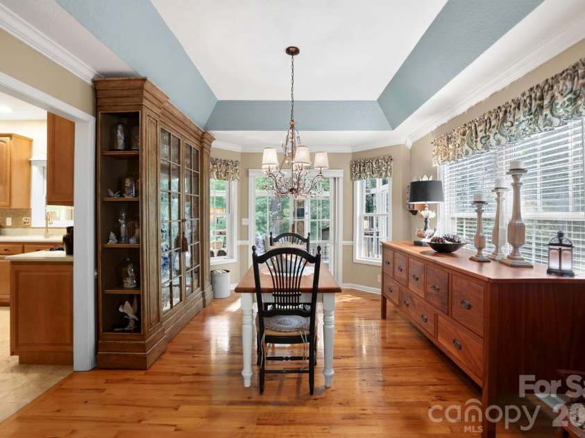 254 Kanuga Forest Drive, Hendersonville, NC 28739.  MLS# CAR4409207, YatesRealty ID 44736. 