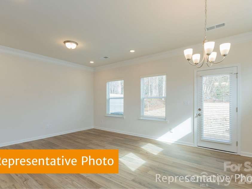 2662 Spinalis Street, Charlotte, NC 28215.  MLS# CAR4415108, YatesRealty ID 44738. 