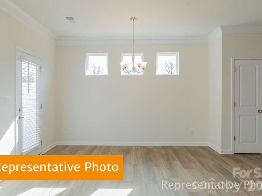 2662 Spinalis Street, Charlotte, NC 28215.  MLS# CAR4415108, YatesRealty ID 44738. 