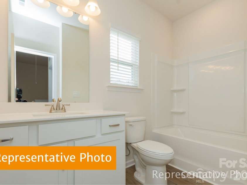 2662 Spinalis Street, Charlotte, NC 28215.  MLS# CAR4415108, YatesRealty ID 44738. 