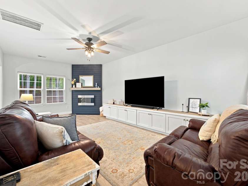 1413 Clark Road, Lancaster, SC 29720.  MLS# CAR4408980, YatesRealty ID 44739. 