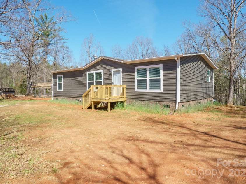 1746 Canoe Creek Way, Morganton, NC 28655.  MLS# CAR4241650, YatesRealty ID 4474. 