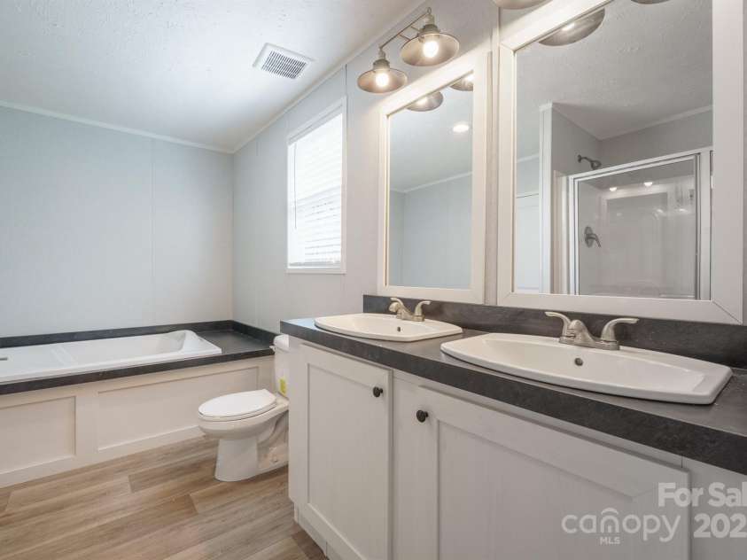 1746 Canoe Creek Way, Morganton, NC 28655.  MLS# CAR4241650, YatesRealty ID 4474. 