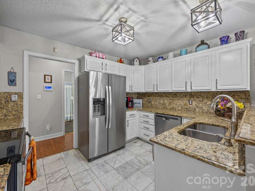 223 Wendover Drive, Salisbury, NC 28147.  MLS# CAR4309824, YatesRealty ID 4474. 