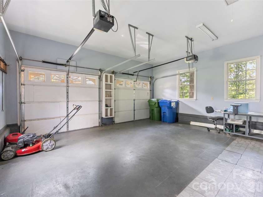 8 Keasler Road, Asheville, NC 28805.  MLS# CAR4404859, YatesRealty ID 44740. 