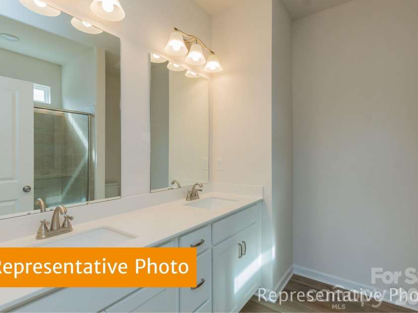 2671 Spinalis Street, Charlotte, NC 28215.  MLS# CAR4415088, YatesRealty ID 44741. 