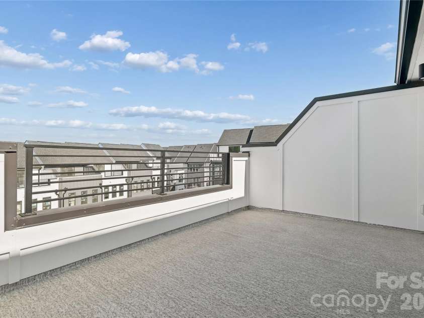 5013 Dutchess Drive, Charlotte, NC 28217.  MLS# CAR4407841, YatesRealty ID 44742. Private rooftop terrace