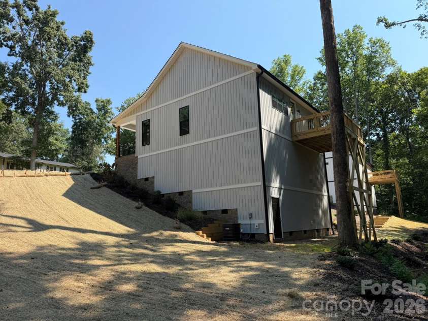 308 Willow Street, Stanley, NC 28164.  MLS# CAR4415099, YatesRealty ID 44745. 