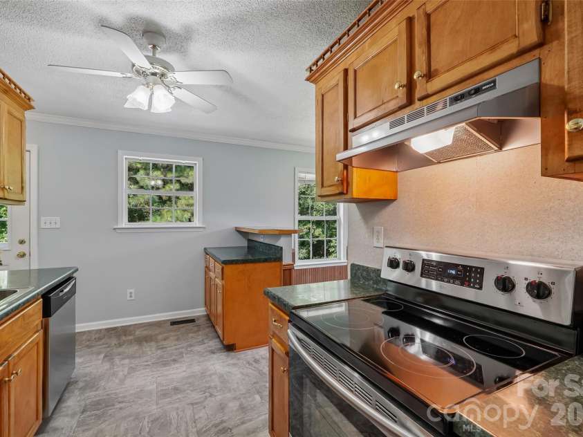 916 Long Branch Road, Grover, NC 28073.  MLS# CAR4412756, YatesRealty ID 44748. 