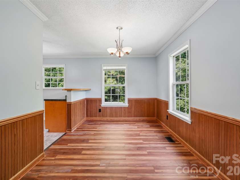 916 Long Branch Road, Grover, NC 28073.  MLS# CAR4412756, YatesRealty ID 44748. Dining room