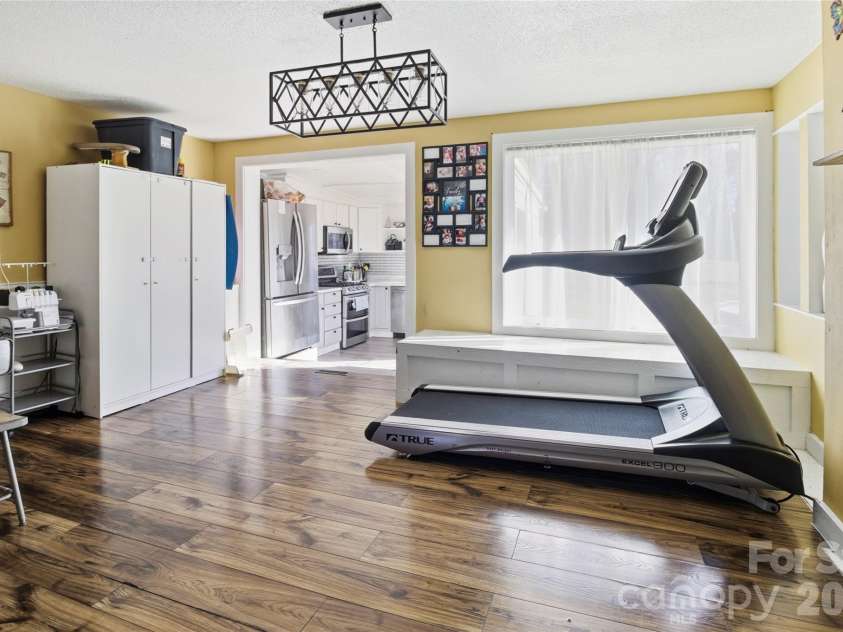 2410 Juniper Drive, Charlotte, NC 28269.  MLS# CAR4400009, YatesRealty ID 4475. LR