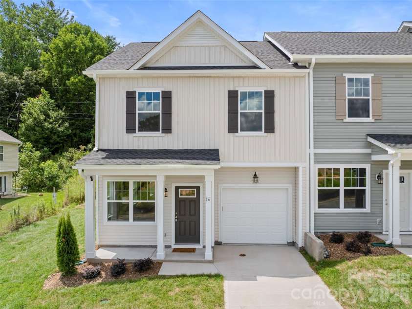 16 Bessie Luther Boulevard, Candler, NC 28715.  MLS# CAR4409975, YatesRealty ID 44750. 