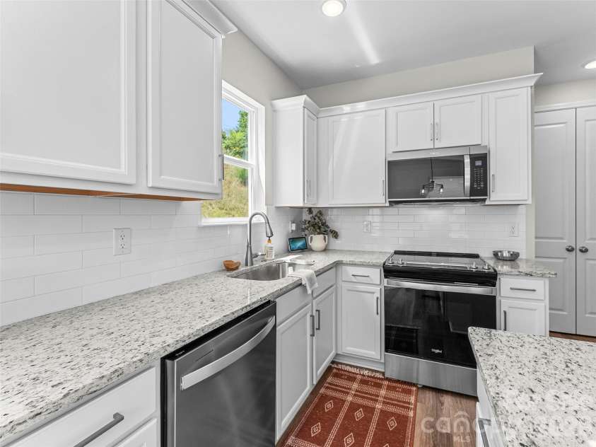 16 Bessie Luther Boulevard, Candler, NC 28715.  MLS# CAR4409975, YatesRealty ID 44750. 