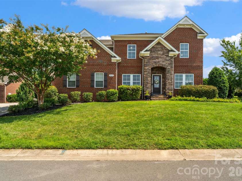 2604 Mchanna Point, Fort Mill, SC 29708.  MLS# CAR4415114, YatesRealty ID 44752. 