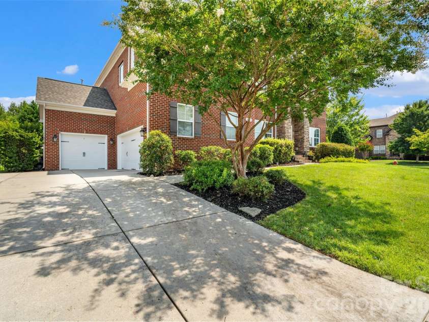 2604 Mchanna Point, Fort Mill, SC 29708.  MLS# CAR4415114, YatesRealty ID 44752. 