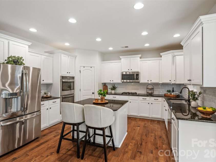 2604 Mchanna Point, Fort Mill, SC 29708.  MLS# CAR4415114, YatesRealty ID 44752. 