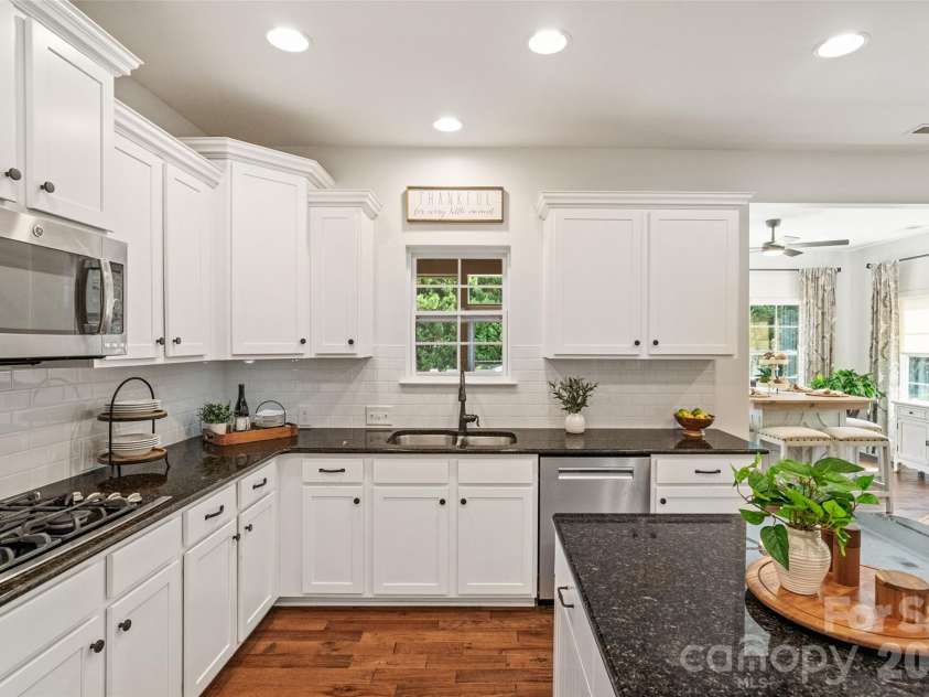 2604 Mchanna Point, Fort Mill, SC 29708.  MLS# CAR4415114, YatesRealty ID 44752. 