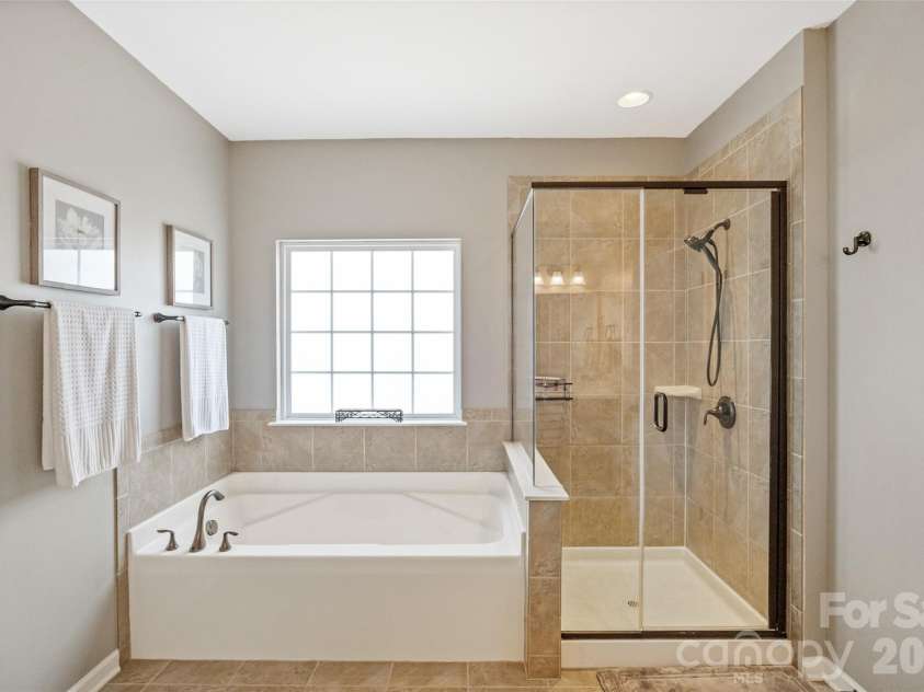 2604 Mchanna Point, Fort Mill, SC 29708.  MLS# CAR4415114, YatesRealty ID 44752. 