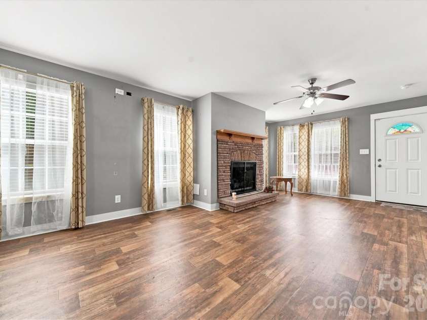 4262 Quarry Drive, Morganton, NC 28655.  MLS# CAR4415122, YatesRealty ID 44755. 