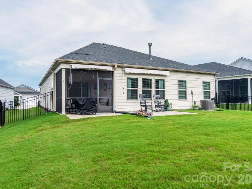 5134 Turtle Creek Drive, Denver, NC 28037.  MLS# CAR4415062, YatesRealty ID 44758. 