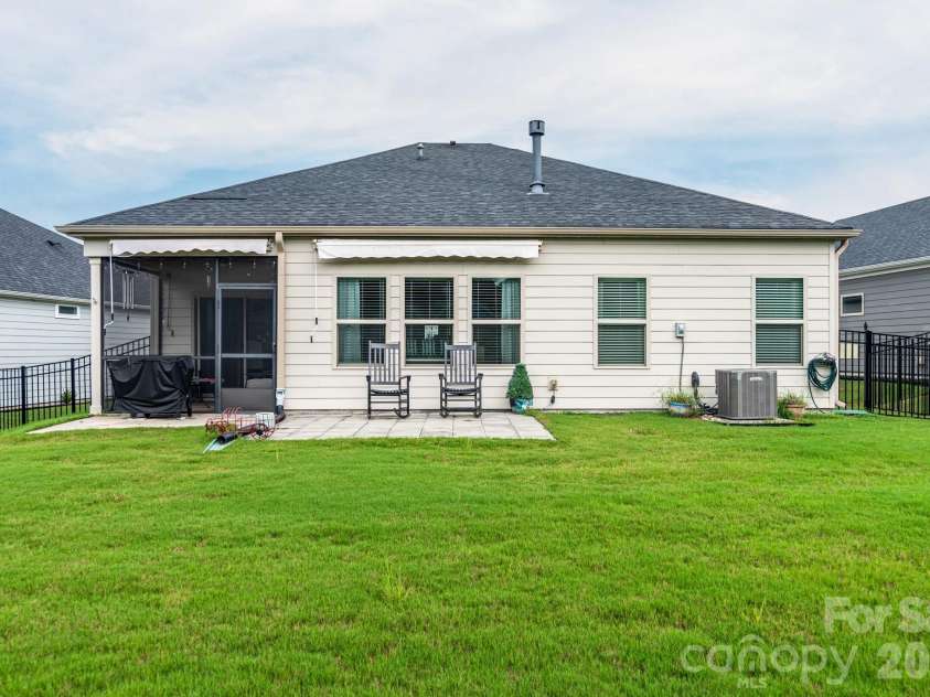 5134 Turtle Creek Drive, Denver, NC 28037.  MLS# CAR4415062, YatesRealty ID 44758. 
