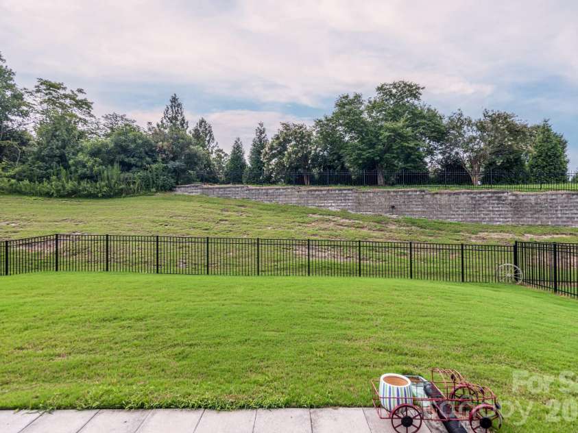 5134 Turtle Creek Drive, Denver, NC 28037.  MLS# CAR4415062, YatesRealty ID 44758. Fenced yard- private!
