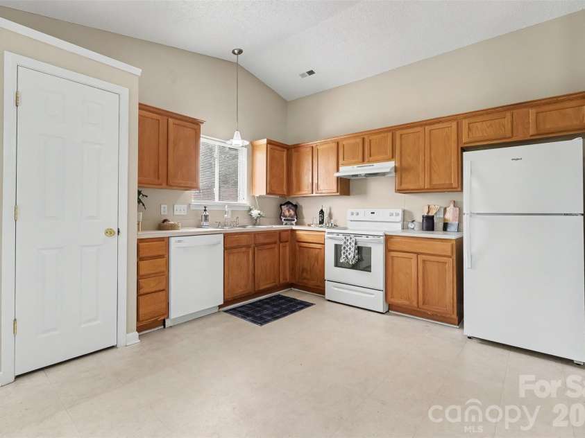 109 Brookstone Drive, Mount Holly, NC 28120.  MLS# CAR4384206, YatesRealty ID 44759. 