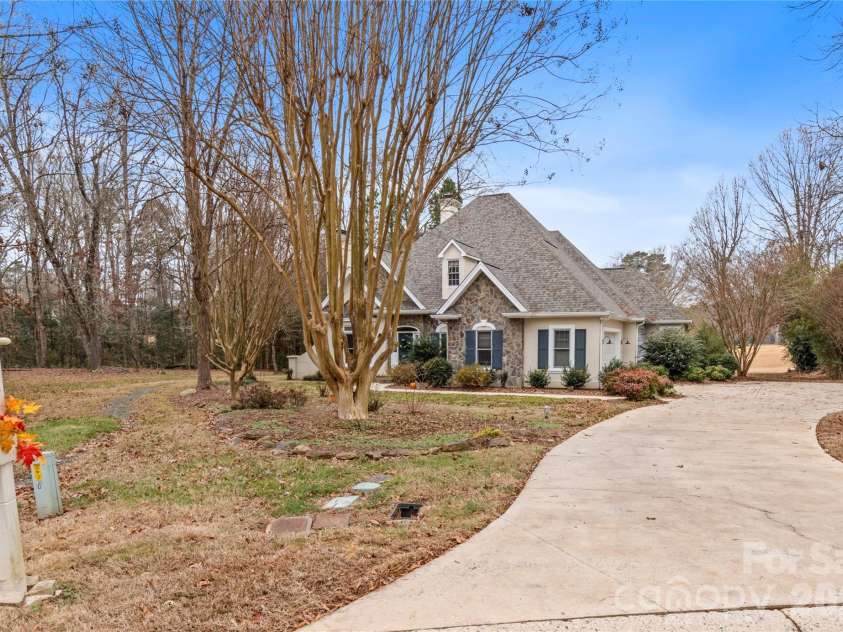 108 Candor Oaks Drive, New London, NC 28127.  MLS# CAR4328386, YatesRealty ID 4476. 