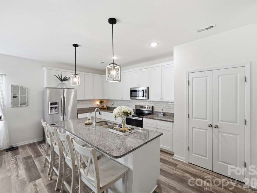 4757 Lama Lane, Lincolnton, NC 28092.  MLS# CAR4413998, YatesRealty ID 44760. 