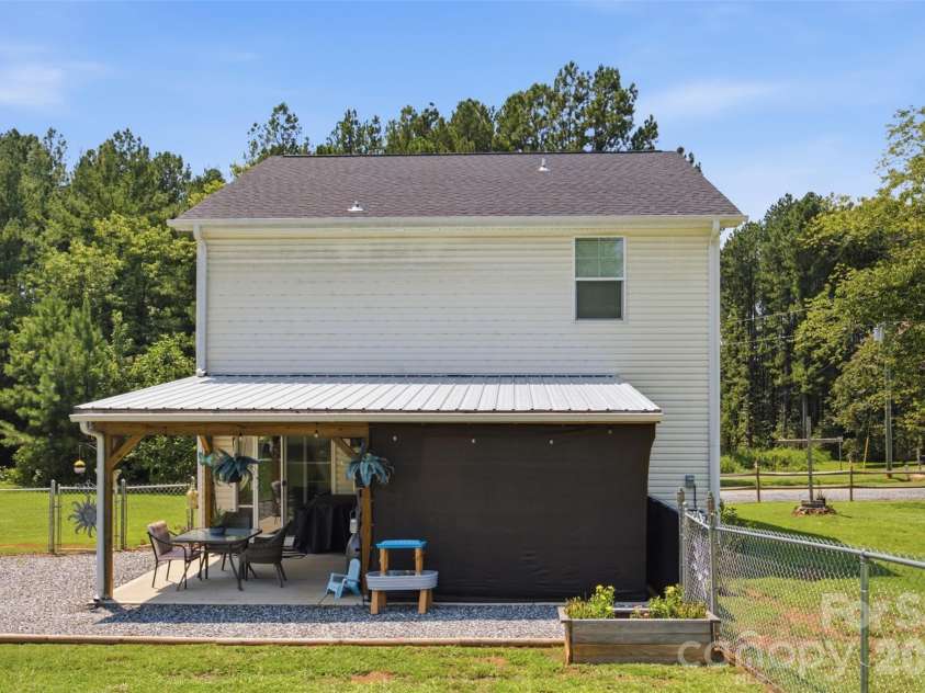 4757 Lama Lane, Lincolnton, NC 28092.  MLS# CAR4413998, YatesRealty ID 44760. 