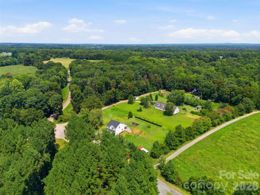 4757 Lama Lane, Lincolnton, NC 28092.  MLS# CAR4413998, YatesRealty ID 44760. 